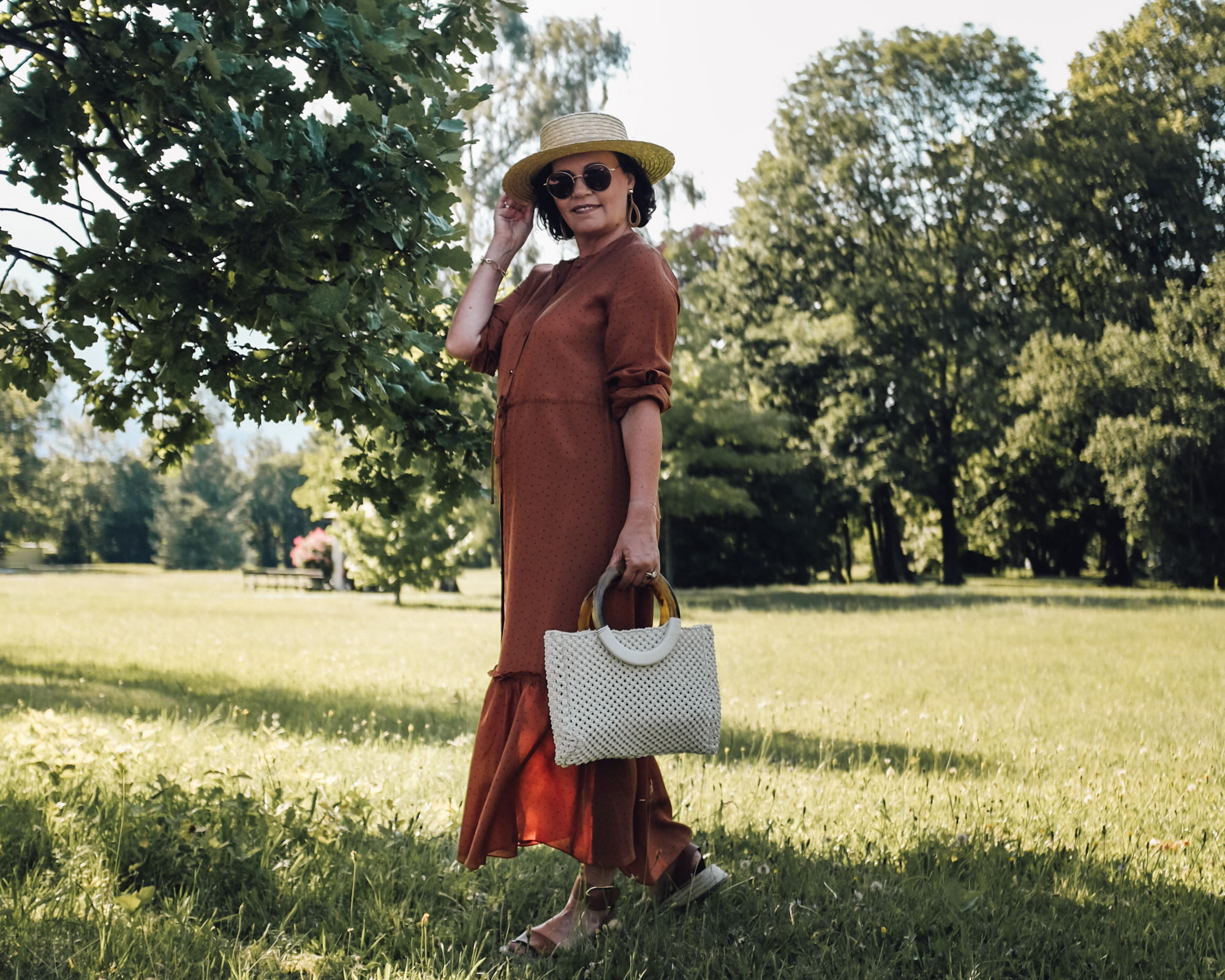 Sommerkleid in der Trendfarbe Braun