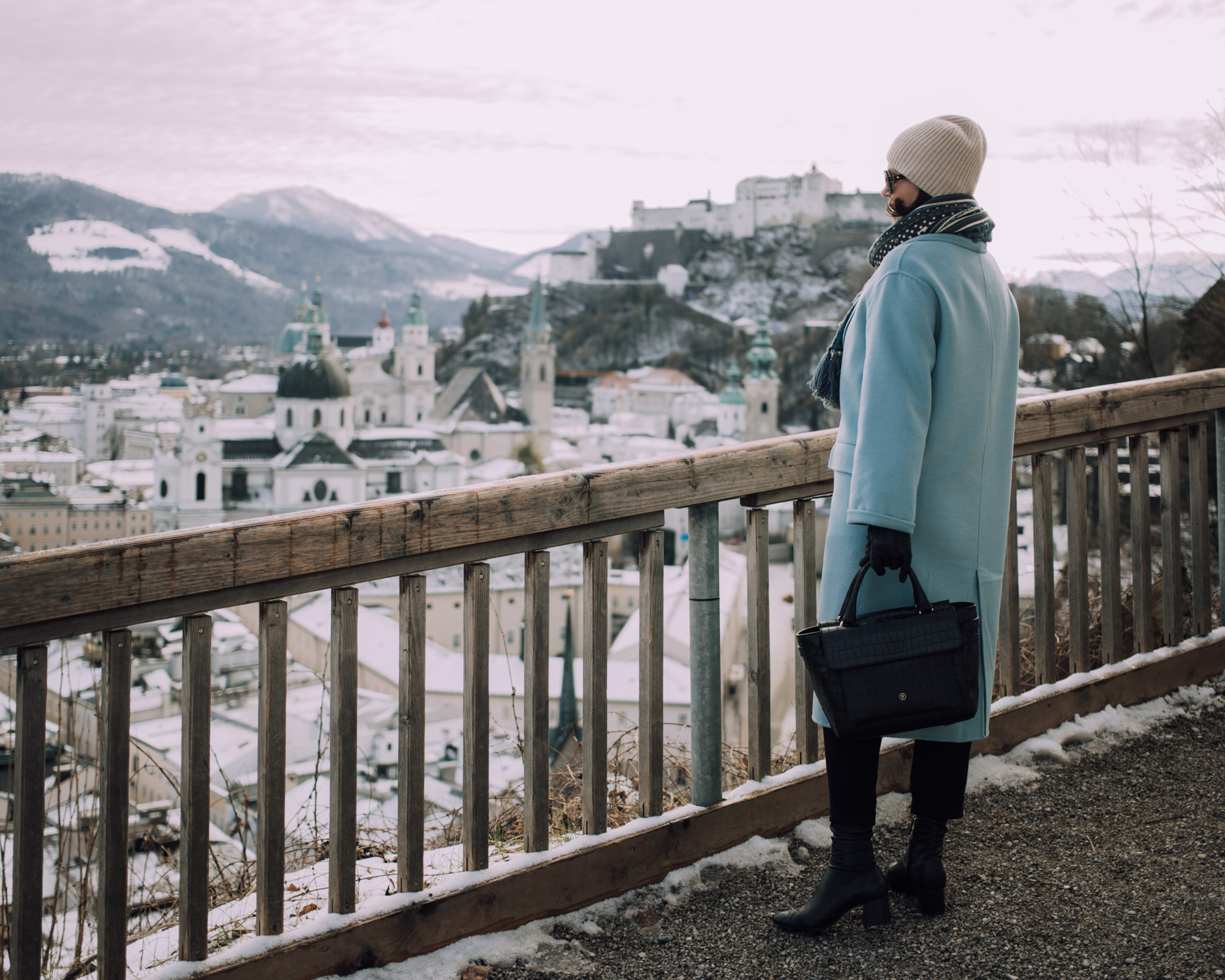 Salzburg: Meine edle Begleiterin für die City & ein leichter Wollmantel